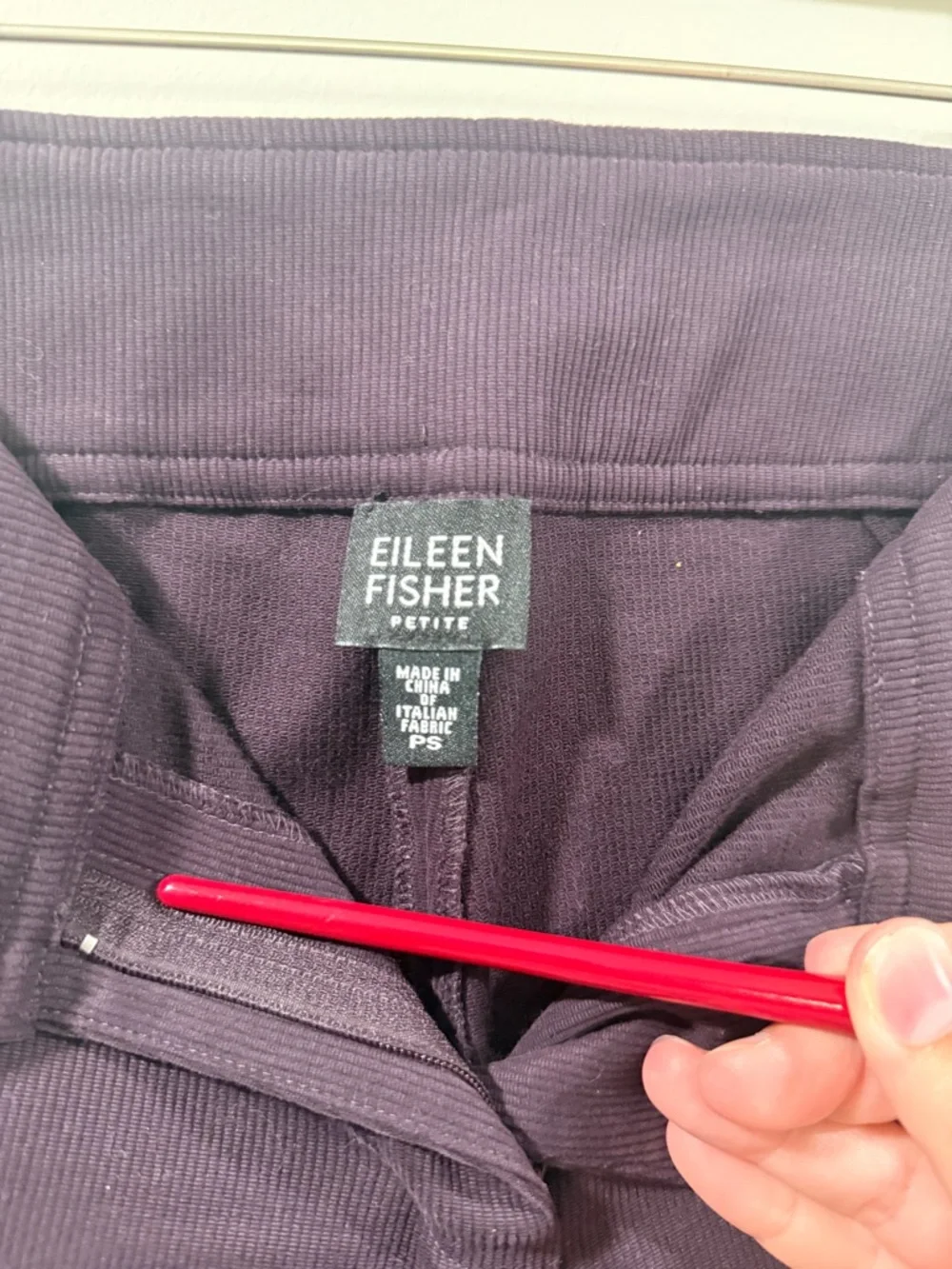 Eileen Fisher Women’s Petite Deep Plum Corded Wide Capri Pants Size SP - Picture 3 of 10